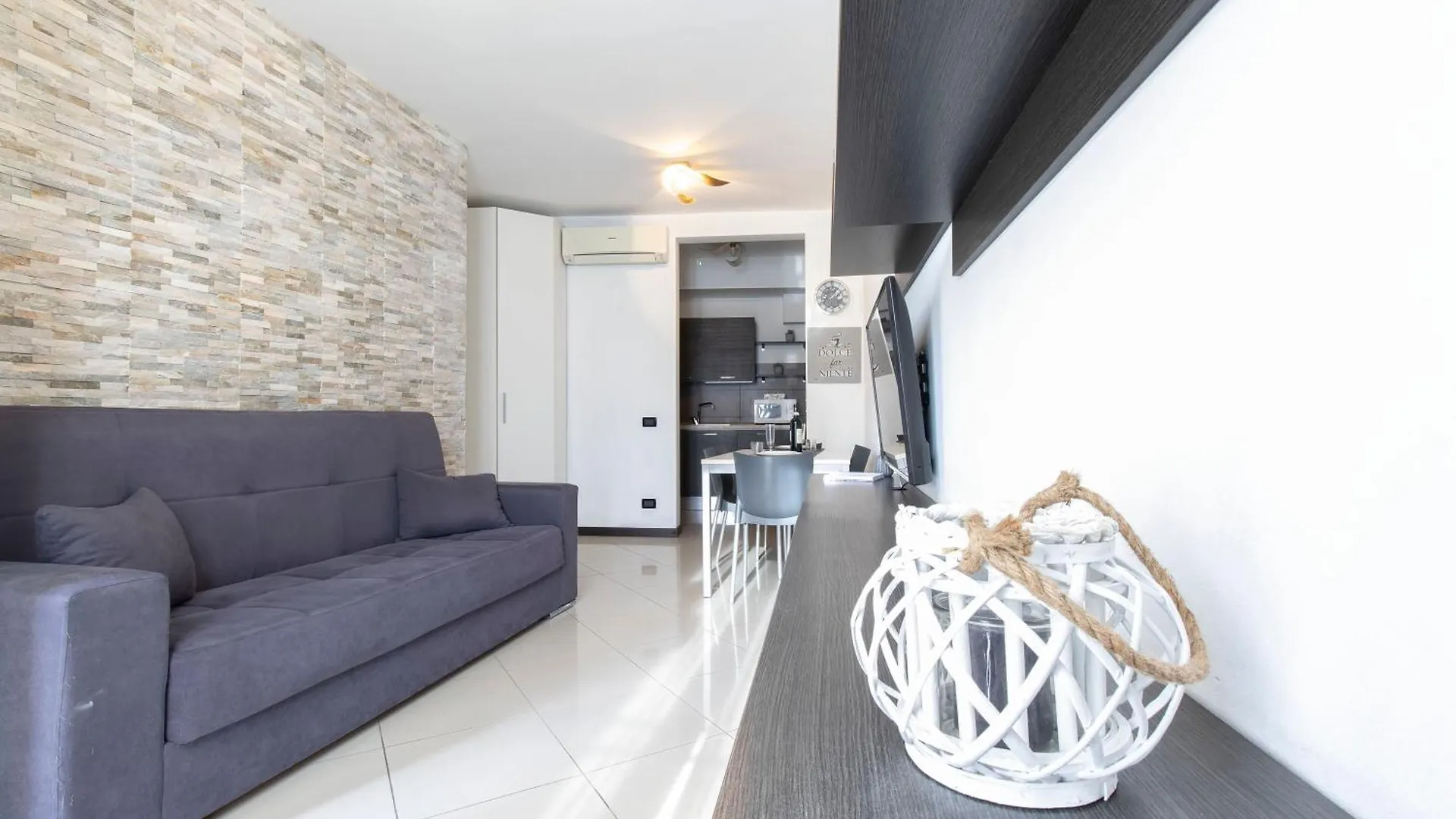 Appartement Home Sweet Home Albano Sant'alessandro